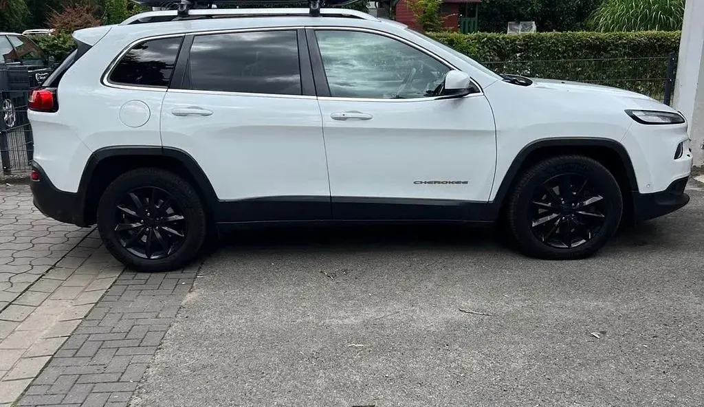 Gebraucht Jeep Cherokee 200 PS (147 kW) 2015 Weiß SUV