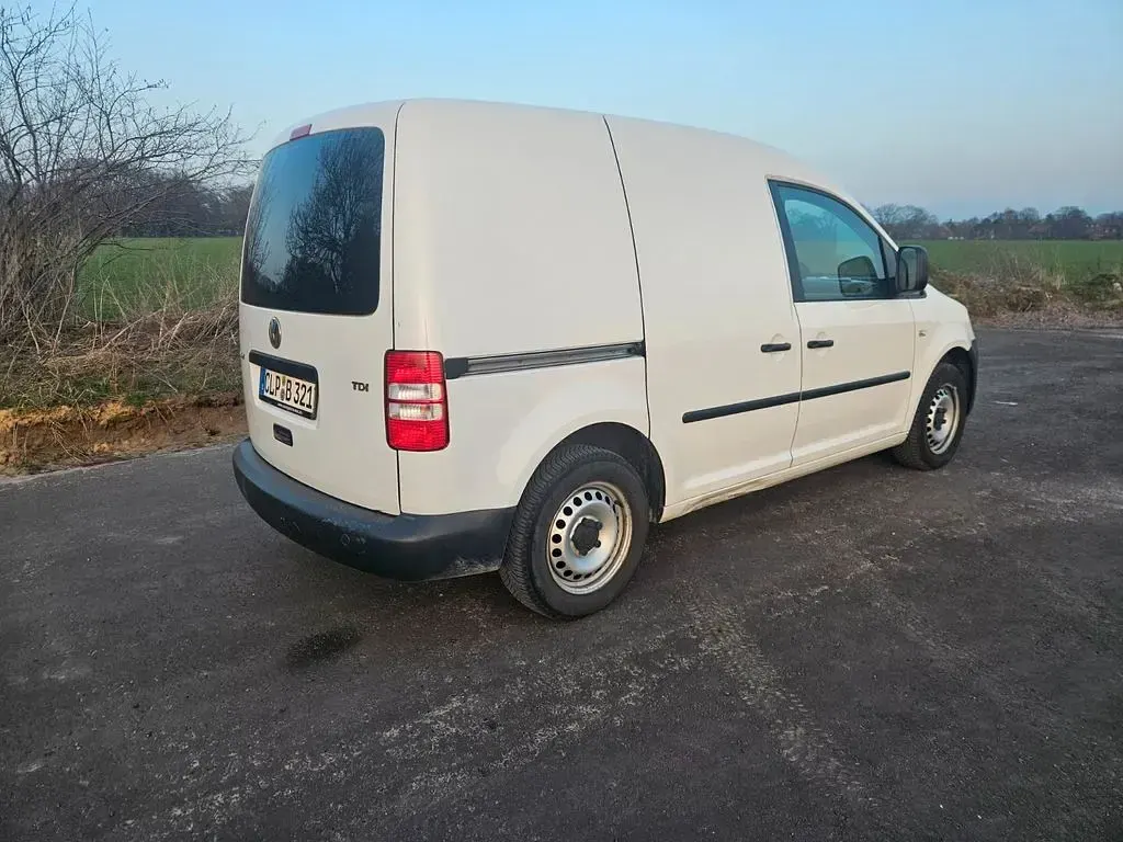Gebraucht VW Caddy 75 PS (55 kW) 2011 Weiß Van / Kleinbus