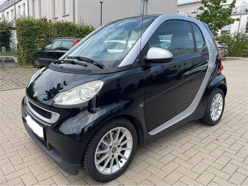 Schwarz Gebraucht 2007 Smart ForTwo Coupé Kleinwagen | 3.799 € (Fairer Preis) - Bild 1/4