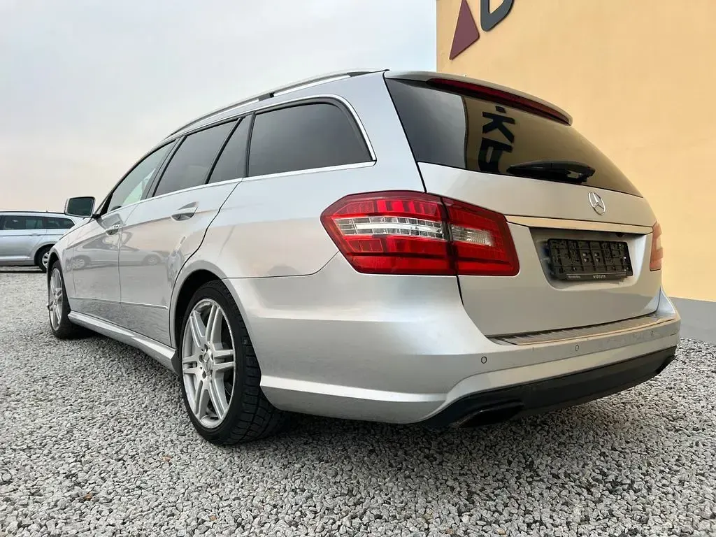 Gebraucht Mercedes E350 265 PS (194 kW) 2013 Silber Kombi
