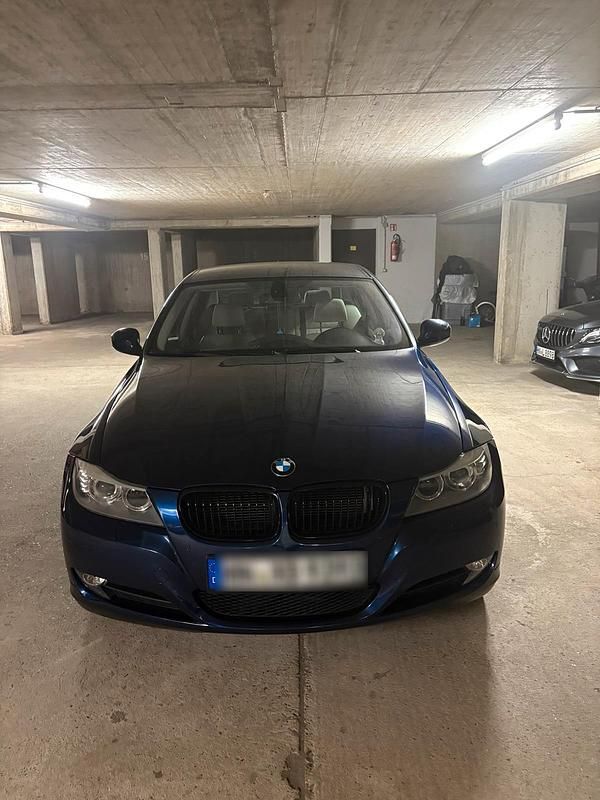 Blau Gebraucht 2011 BMW 320 M Performance Limousine | 7.800 € (Fairer Preis) - Bild 1/4