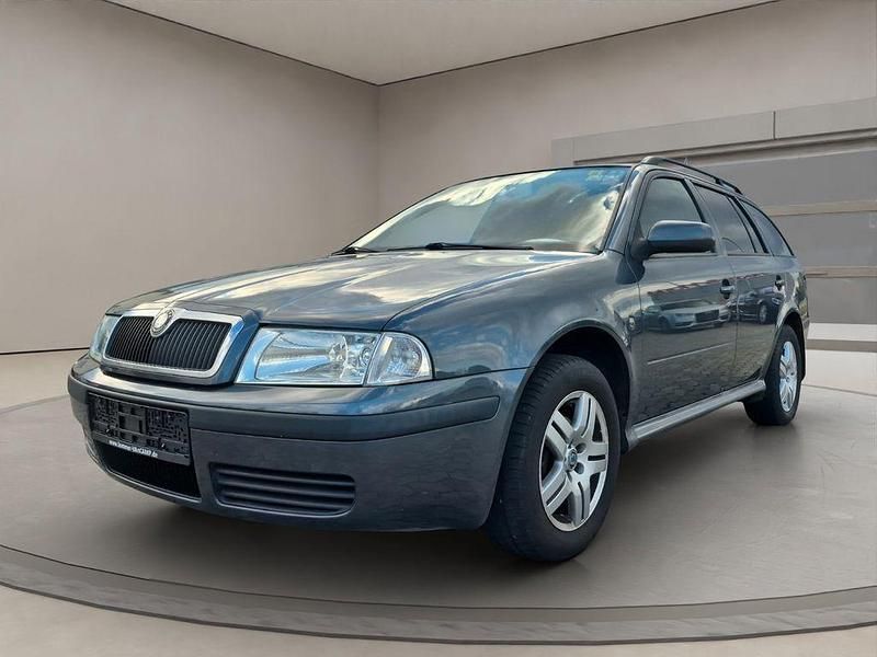 Grau Gebraucht 2008 Skoda Octavia Tour Kombi | 1.993 € (Guter Preis) - Bild 1/4