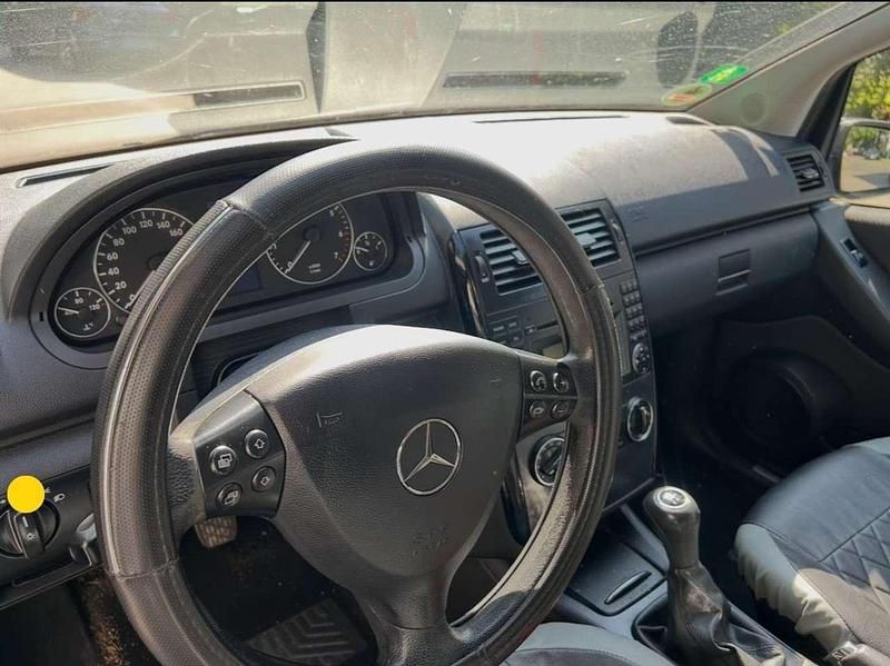 Gebraucht Mercedes A170 116 PS (85 kW) 2008 Silber Limousine