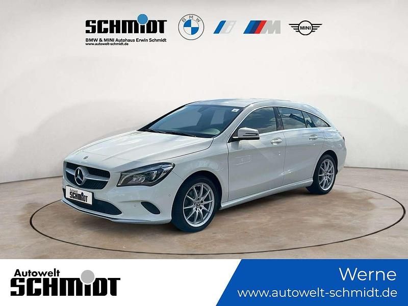Zirrusweiß uni Gebraucht 2017 Mercedes CLA220 Shooting Brake Kombi | 11.990 € (Superpreis) - Bild 1/4