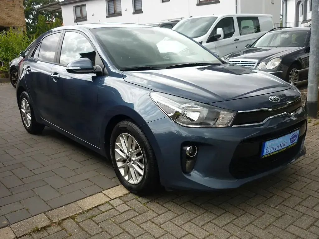 Gebraucht Kia Rio Edition 7 99 PS (72 kW) 2019 Blau Limousine