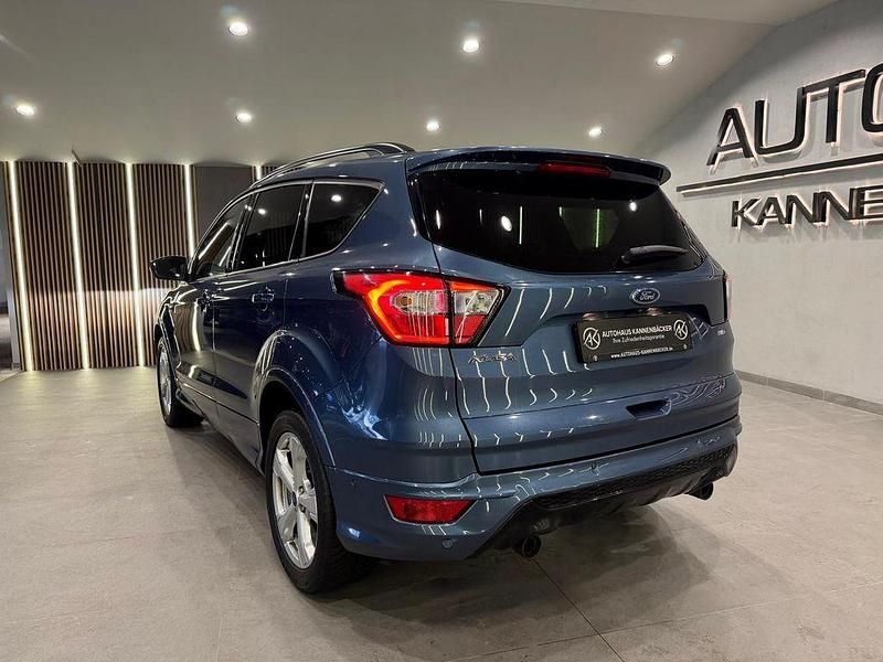 Gebraucht Ford Kuga ST-Line 175 PS (128 kW) 2019 SUV