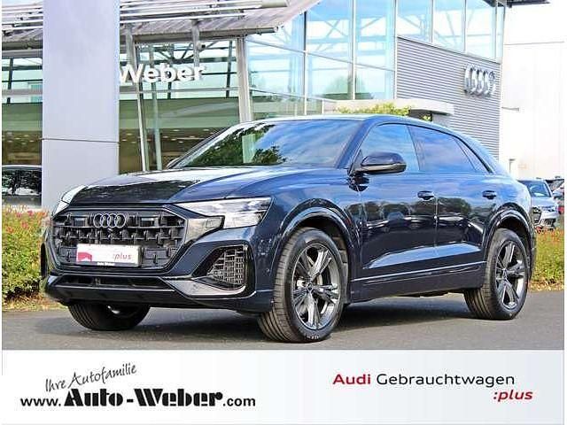 Grün Gebraucht 2024 Audi Q8 Ambiente SUV | 79.870 € - Bild 1/3
