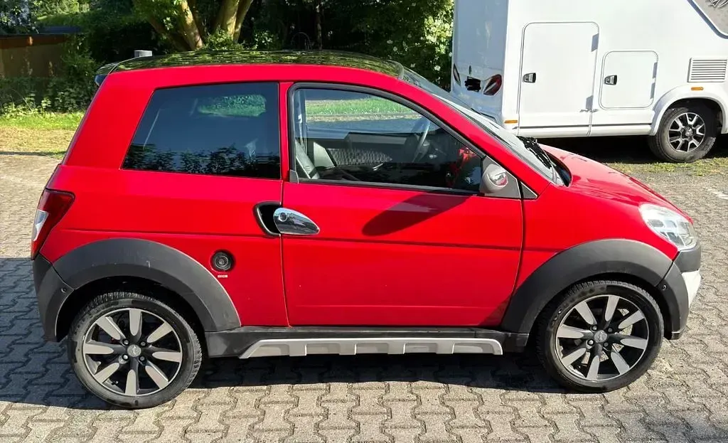 Gebraucht Ligier IXO 5 PS (3 kW) 2012 Rot Kleinwagen