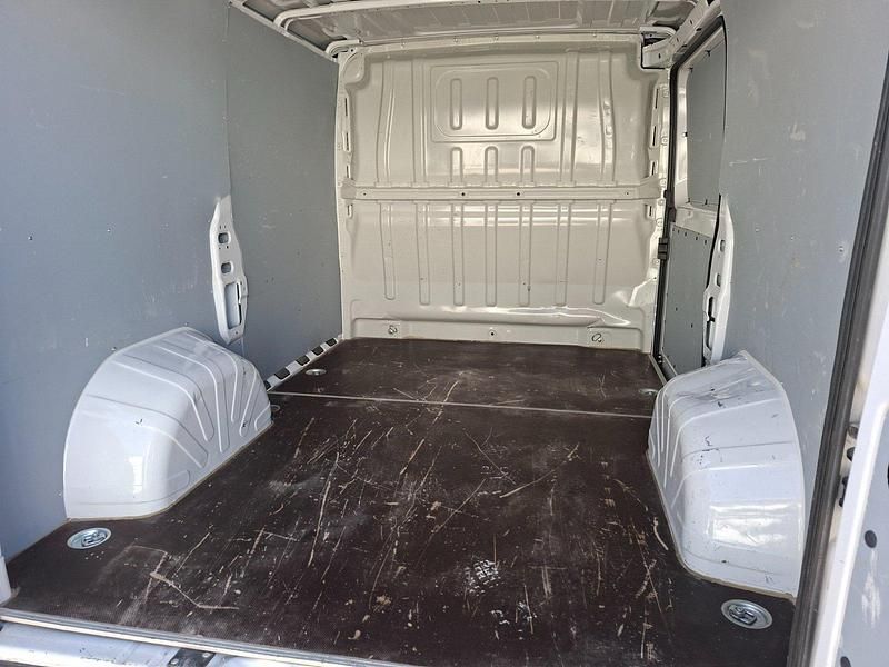 Gebraucht Fiat Ducato 140 PS (102 kW) 2023 Weiß Van