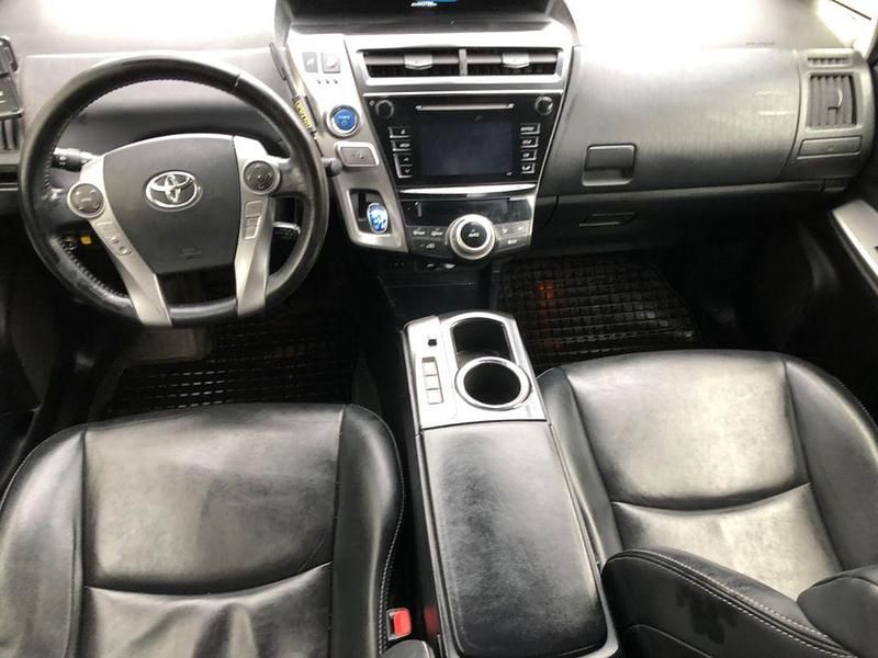 Gebraucht Toyota Prius+ 99 PS (72 kW) 2020 Weiß Van / Kleinbus