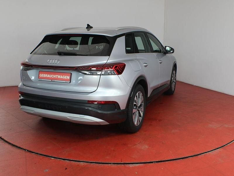 Gebraucht Audi Q4 e-tron Advanced Plus 150 kW (204 PS) 2023 Silber SUV
