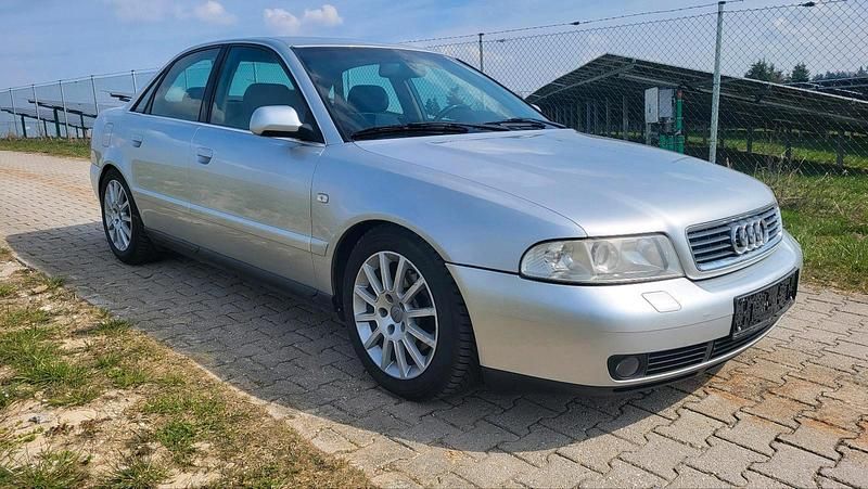 Gebraucht Audi A4 165 PS (121 kW) 1999 Silber Limousine