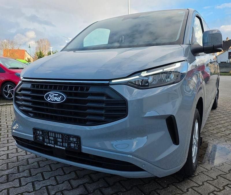 Gebraucht Ford Transit Custom 150 PS (110 kW) 2025 Grau Van / Kleinbus