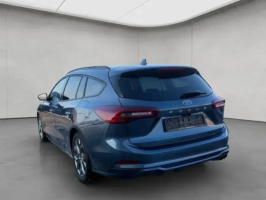 Gebraucht Ford Focus ST-Line X 155 PS (114 kW) 2024 Blau Kombi