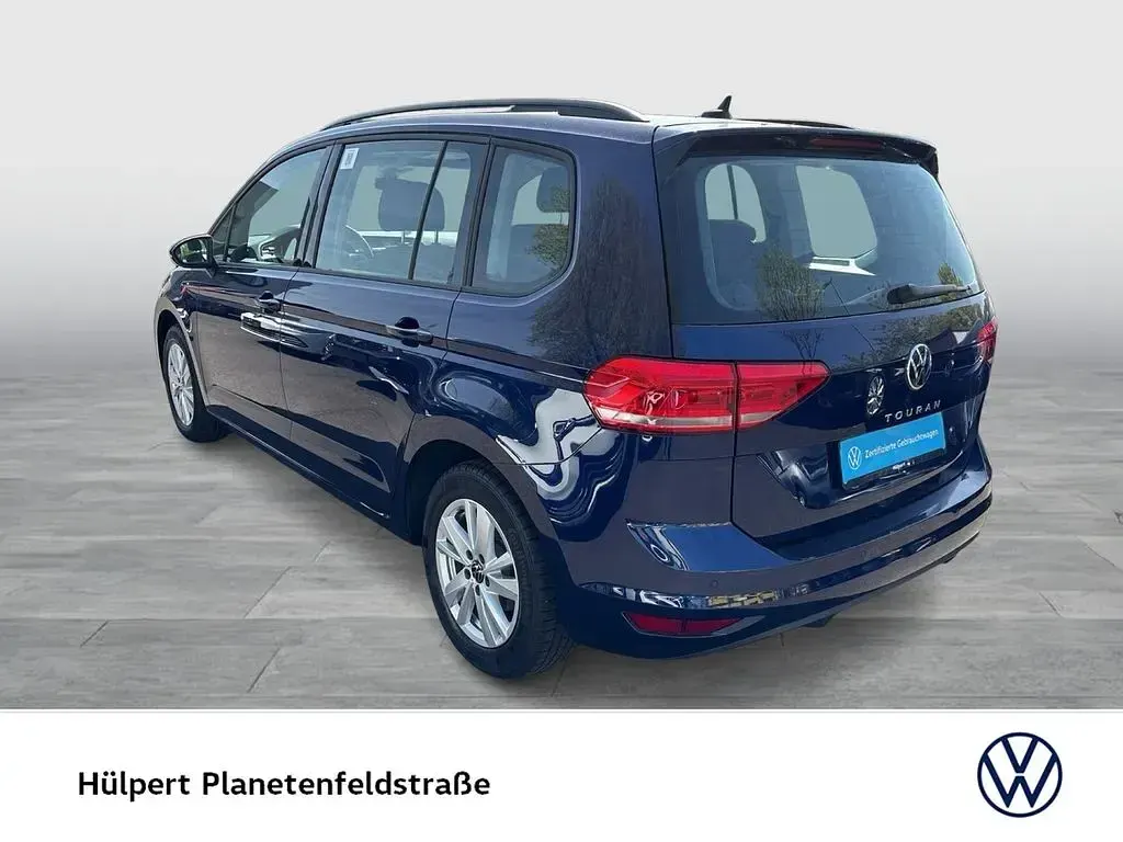 Gebraucht VW Touran Comfortline 150 PS (110 kW) 2025 Blau Van / Kleinbus