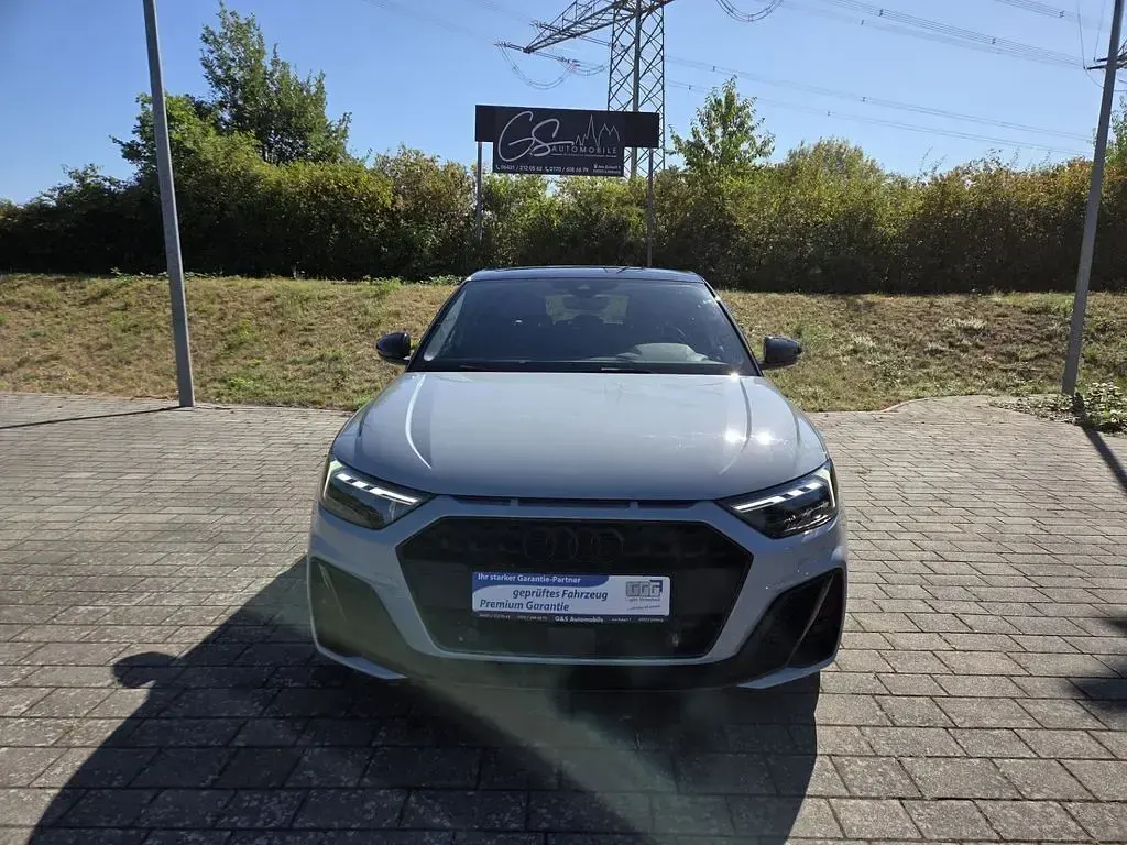 Gebraucht Audi A1 S-Line 110 PS (80 kW) 2021 Silber SUV