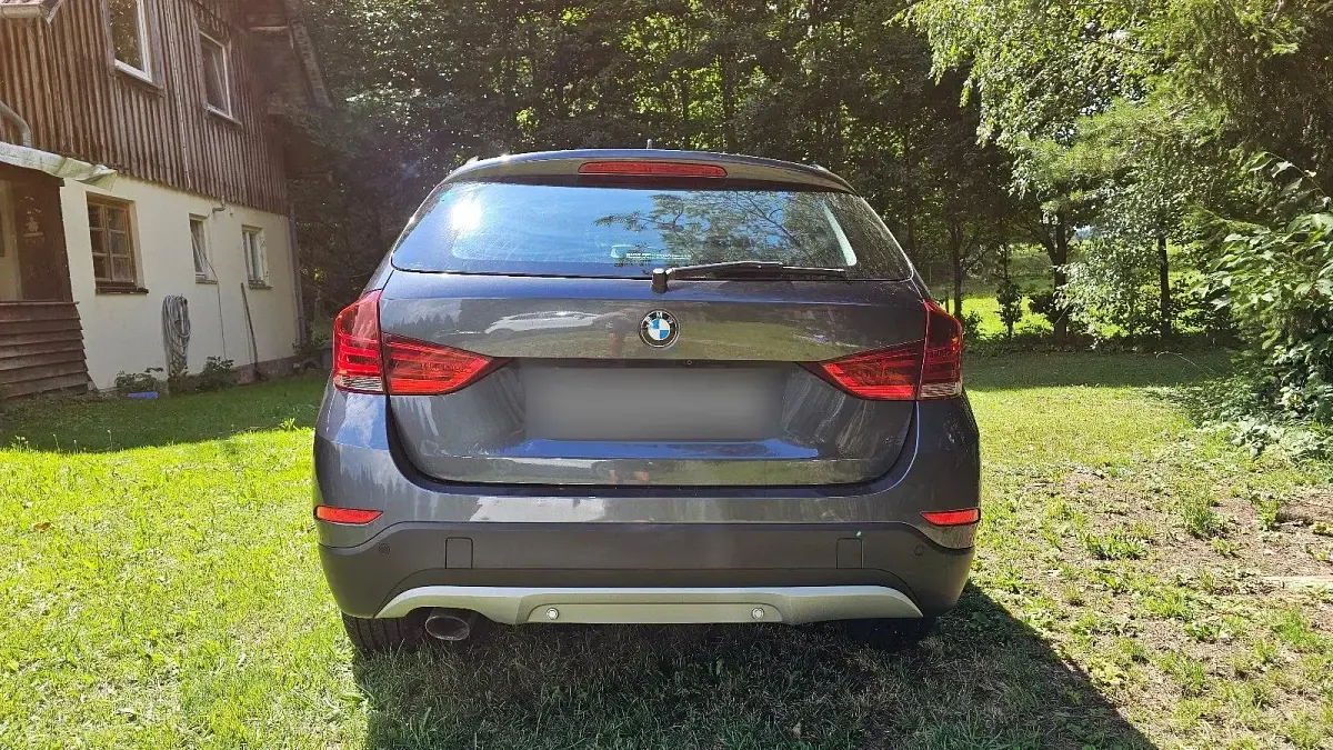 Gebraucht BMW X1 143 PS (105 kW) 2013 Grau SUV