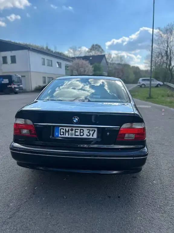 Usata BMW 520 170 CV (125 kW) 2002 Nero Berlina