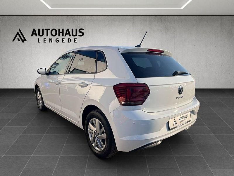 Gebraucht VW Polo Highline 95 PS (69 kW) 2021 Weiß Kleinwagen