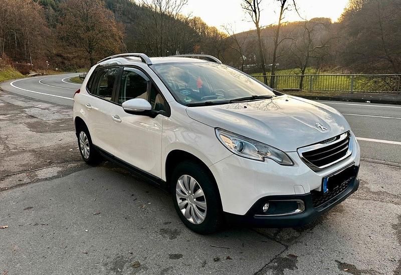 Gebraucht Peugeot 2008 82 PS (60 kW) 2014 Weiß SUV