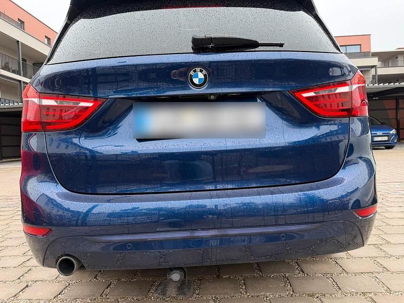 Gebraucht BMW 216 116 PS (85 kW) 2016 Blau Limousine
