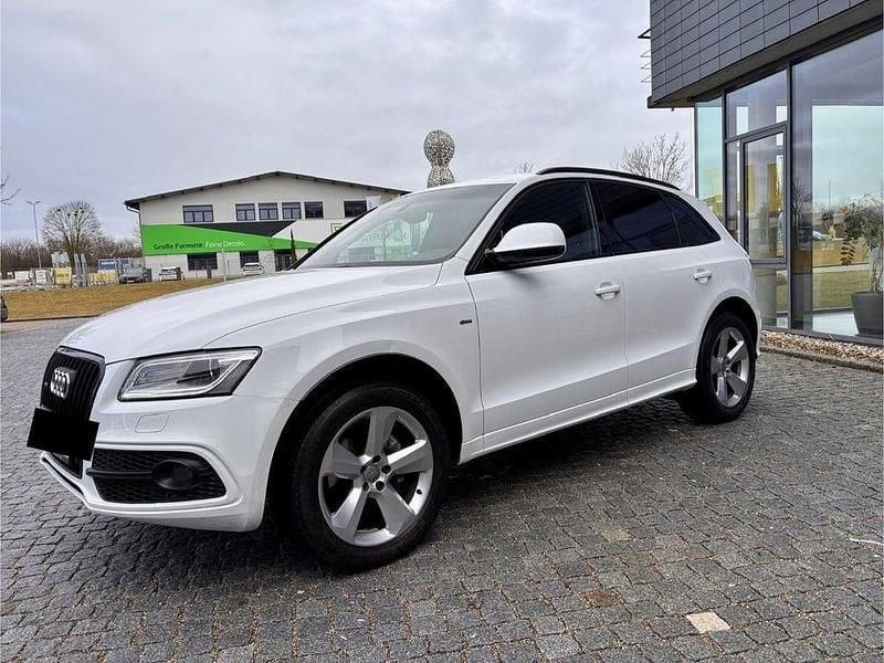 Gebraucht Audi Q5 Ambiente 163 PS (119 kW) 2016 Weiß SUV