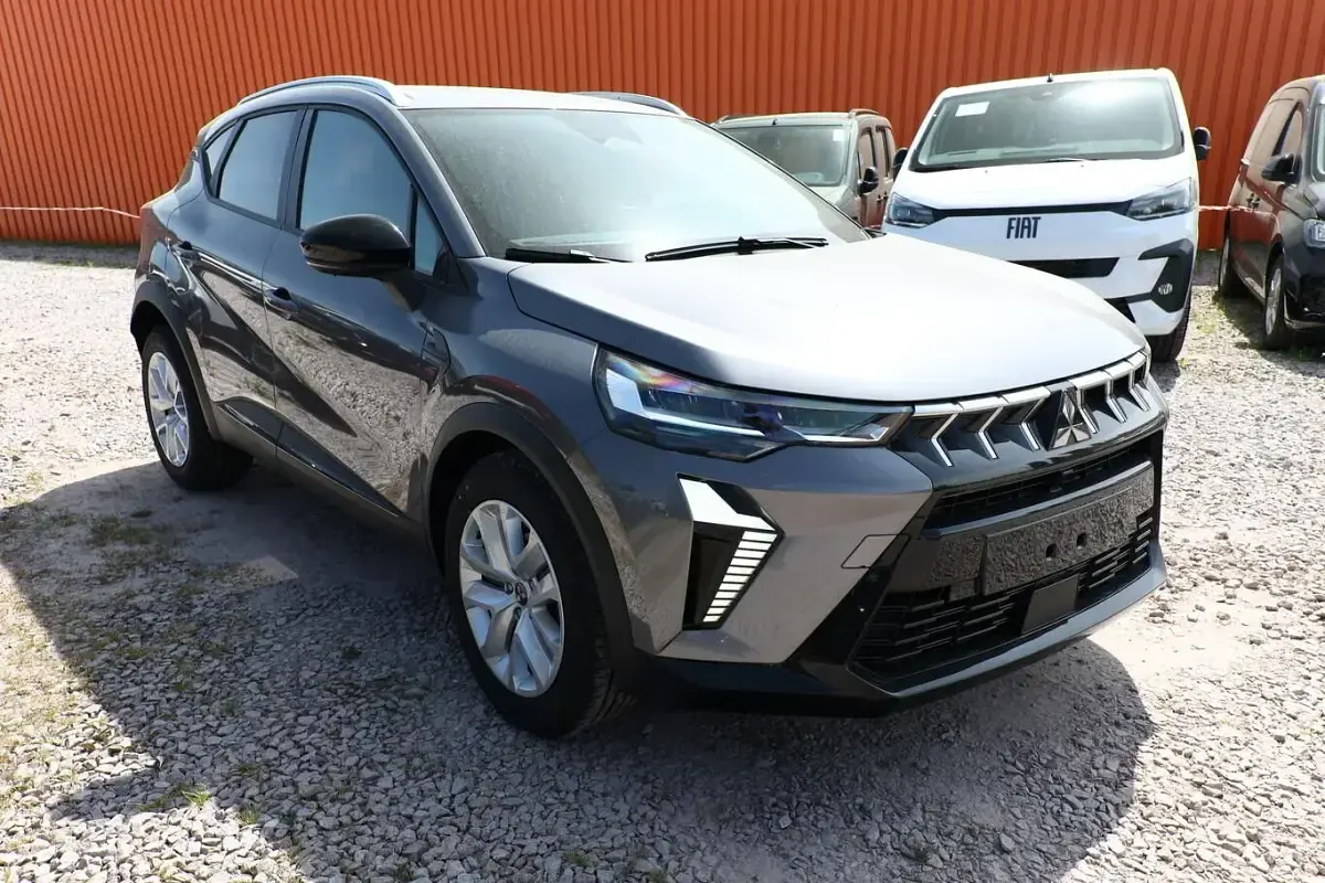 Neu Mitsubishi ASX Plus 91 PS (66 kW) 2025 Steel grau metallic SUV