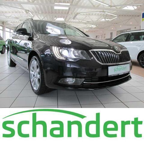 Schwarz metallic Gebraucht 2014 Skoda Superb Exclusive Kombi | 24.850 € - Bild 1/4