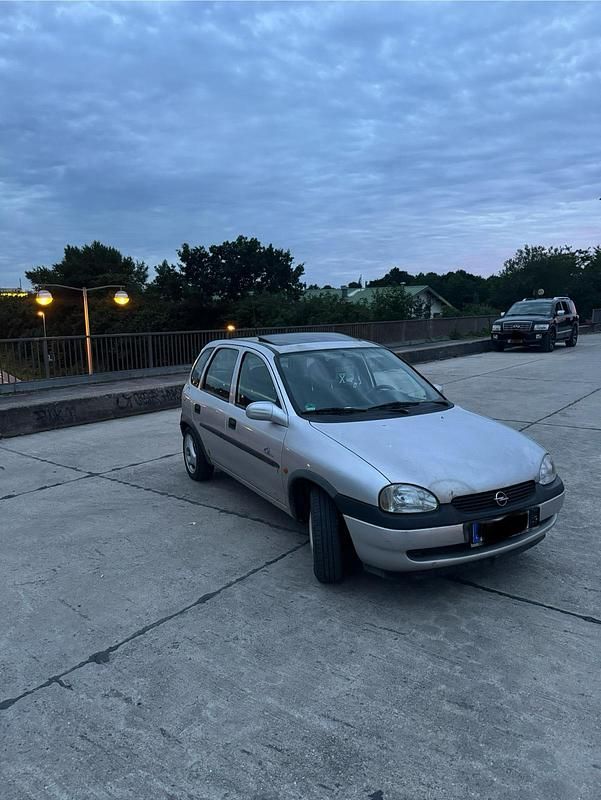 Gebraucht 1998 Opel Corsa Kleinwagen | 450 € (Guter Preis) - Bild 1/4