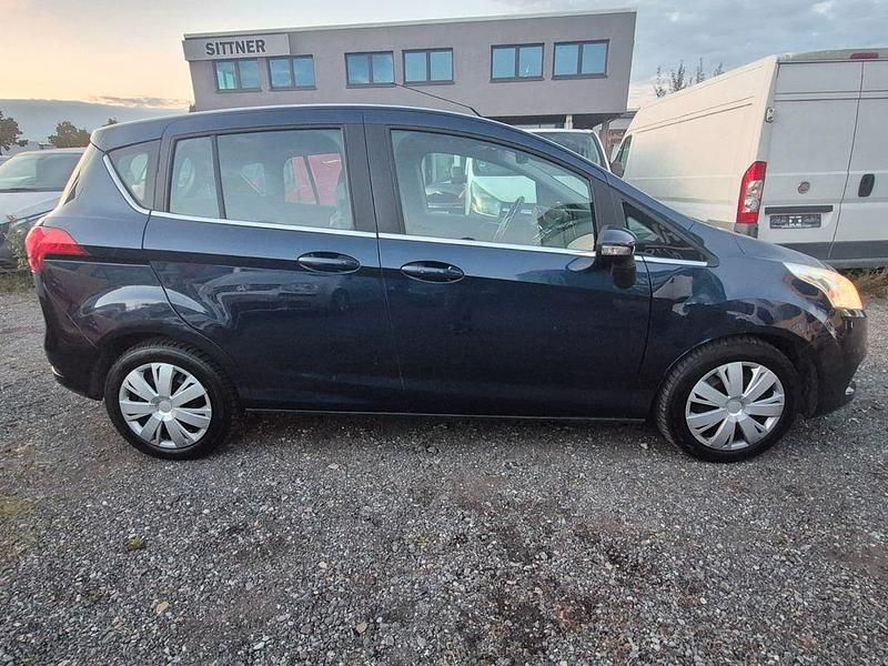 Gebraucht Ford B-MAX Titanium 105 PS (77 kW) 2013 Blau Van / Kleinbus