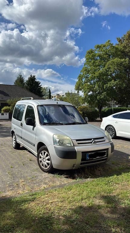 Silber Gebraucht 2003 Citroën Berlingo Van / Kleinbus | 1.100 € (Guter Preis) - Bild 1/4