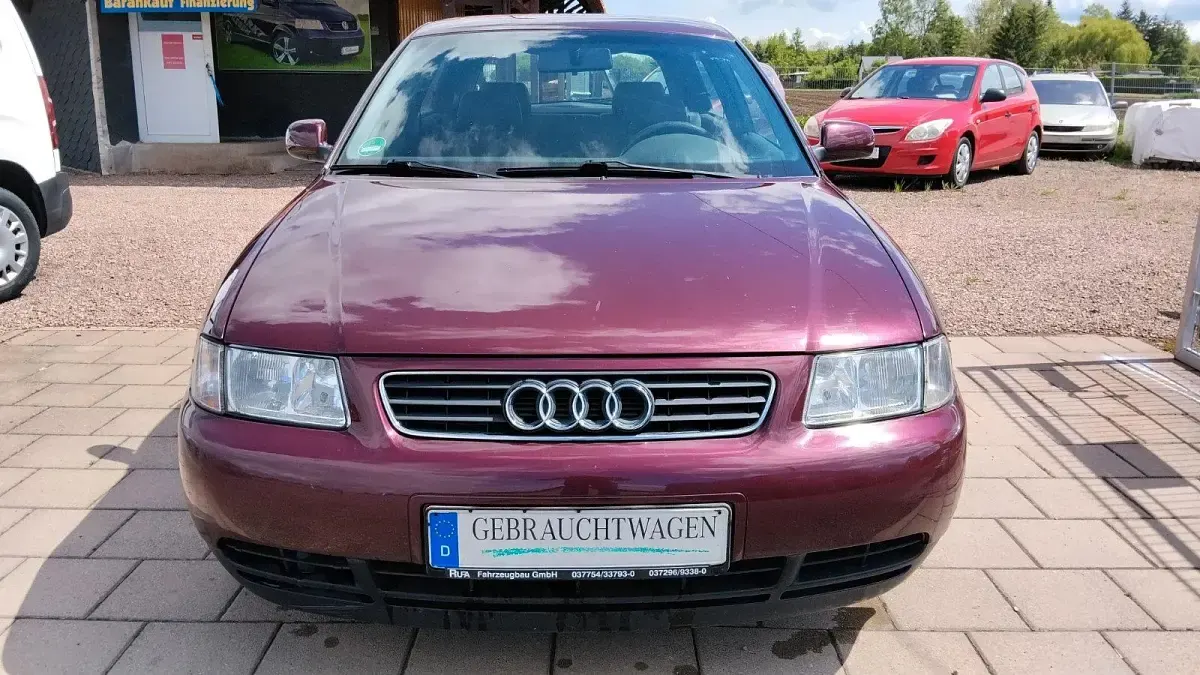 Brugt Audi A3 125 HK (91 kW) 1997 Lilla Hatchback