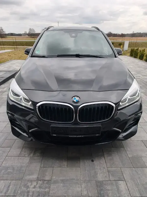 Używany BMW 220 190 KM (139 kW) 2018 Czarny Kombi