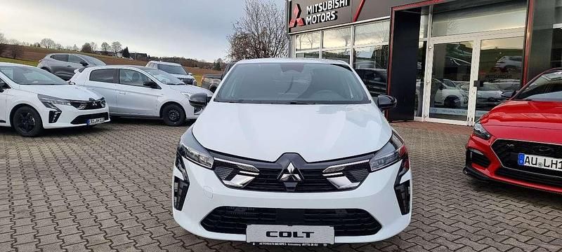 Neu Mitsubishi Colt Edition 91 PS (66 kW) 2025 Antarktisweiß Kleinwagen