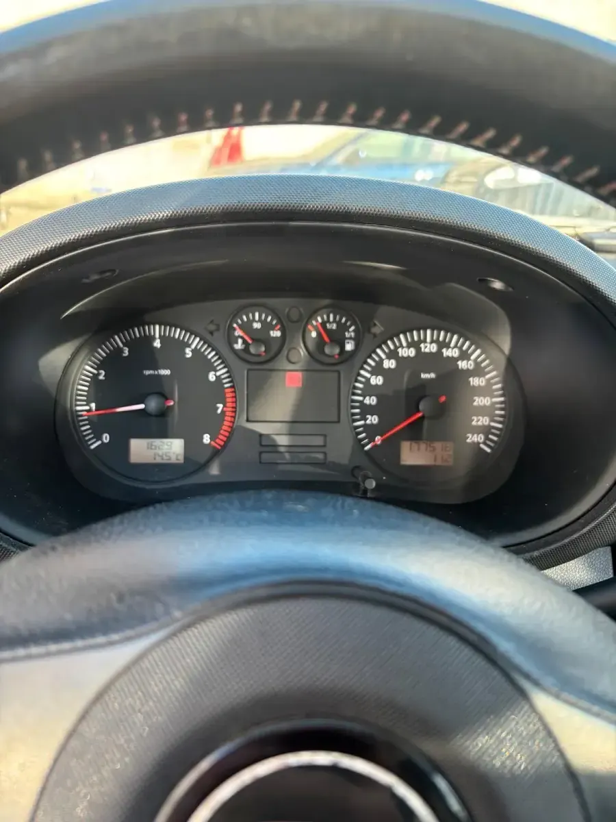 Gebraucht Seat Leon 95 PS (69 kW) 2002 Silber Kleinwagen
