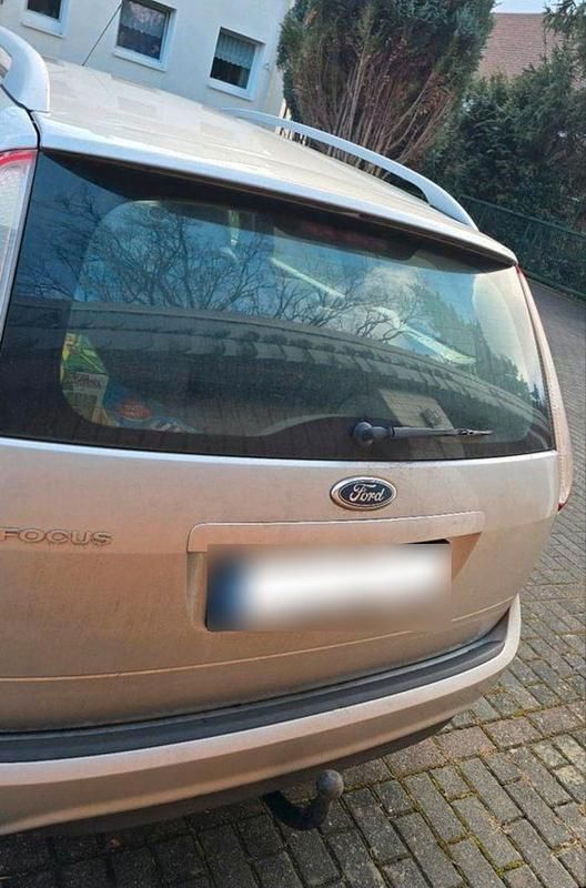 Gebraucht Ford Focus Sport 116 PS (85 kW) 2009 Silber Kombi