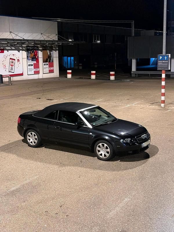 Schwarz Gebraucht 2003 Audi A4 Cabriolet Cabrio | 4.750 € (Fairer Preis) - Bild 1/4