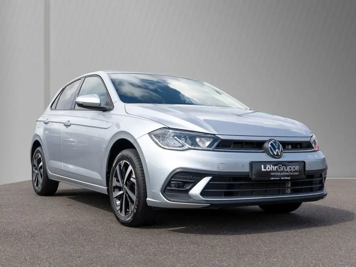 Gebraucht VW Polo Life 110 PS (80 kW) 2022 Reflexsilber metallic Kleinwagen