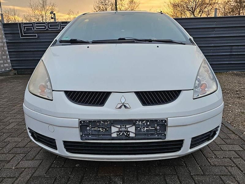 Gebraucht Mitsubishi Colt 95 PS (69 kW) 2008 Weiß Kleinwagen