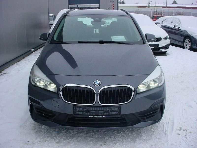 Gebraucht BMW 216 Active Tourer 116 PS (85 kW) 2018 Grau Van / Kleinbus