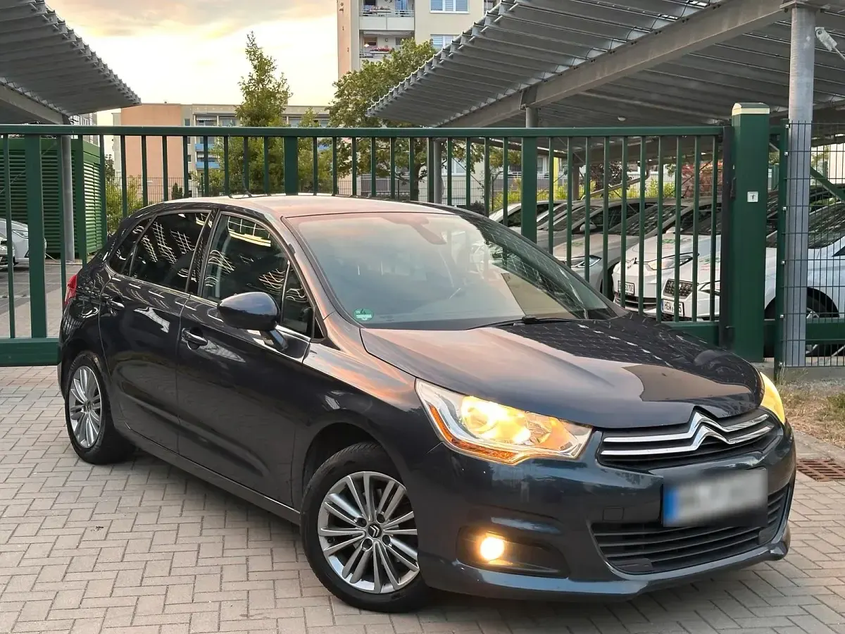 Gebraucht Citroën C4 120 PS (88 kW) 2010 Kleinwagen