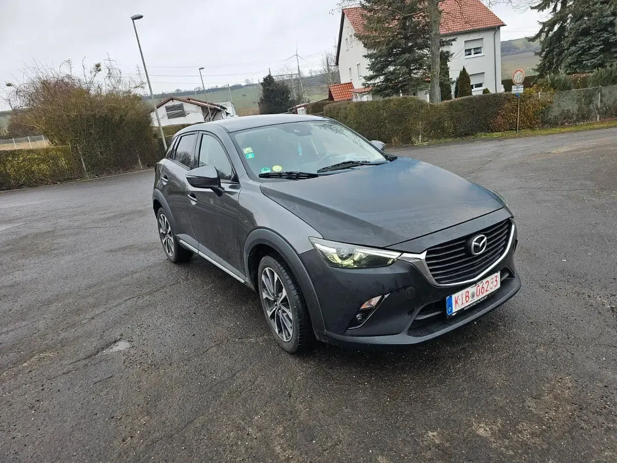 Gebraucht Mazda CX-3 Sports-Line 116 PS (85 kW) 2019 Grau SUV