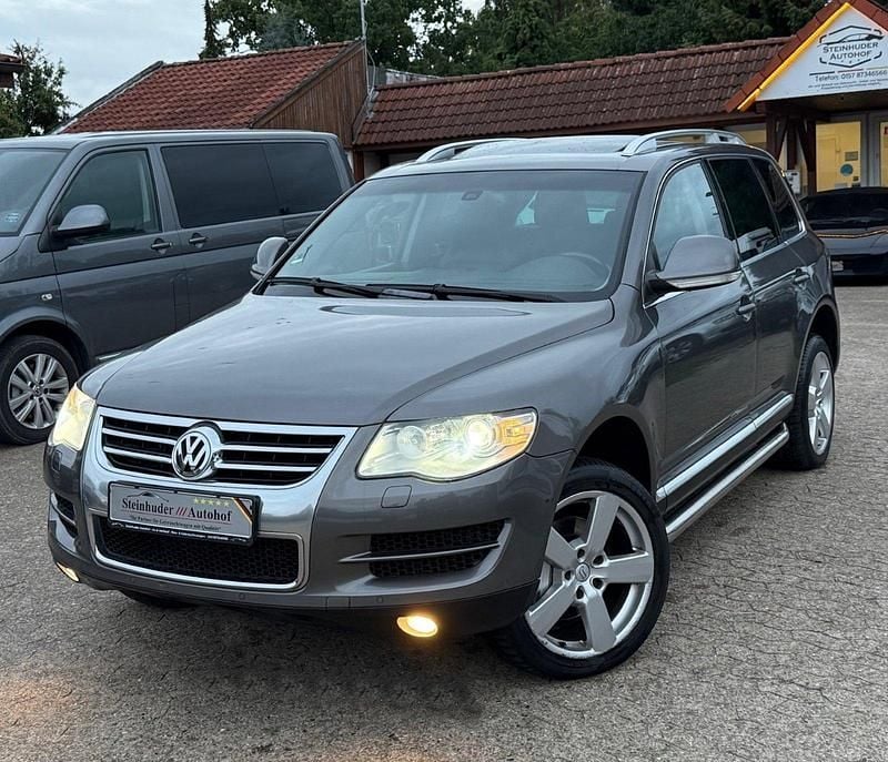 Grau Gebraucht 2009 VW Touareg R-line SUV | 10.999 € (Teuer) - Bild 1/4