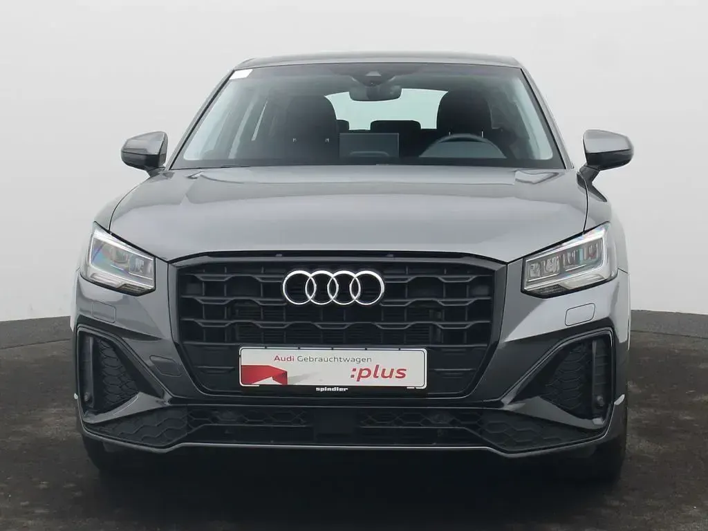 Gebraucht Audi Q2 S-Line 150 PS (110 kW) 2025 Daytonagrau perleffekt SUV