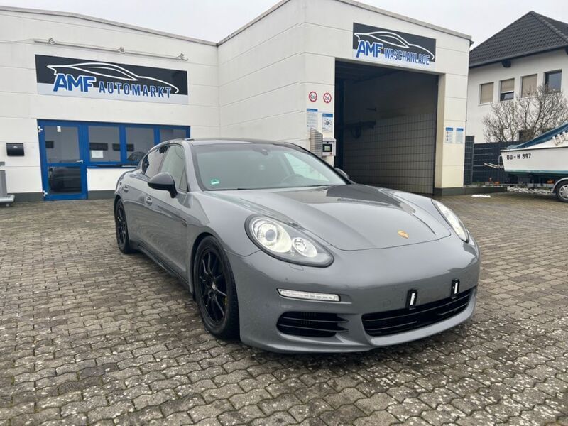 Grau Gebraucht 2014 Porsche Panamera 4S Limousine | 33.999 € (Fairer Preis) - Bild 1/4