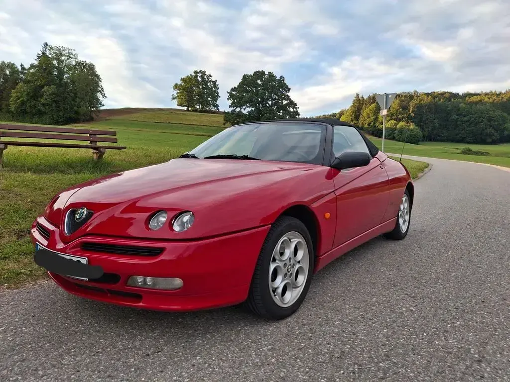 Gebraucht Alfa Romeo Spider 150 PS (110 kW) 1996 Rot Cabrio