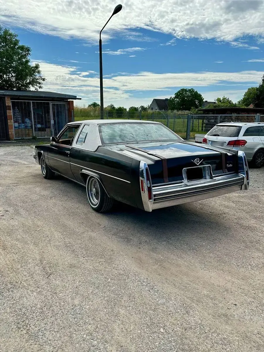 Gebraucht Cadillac Deville 194 PS (142 kW) 1977 Schwarz Limousine
