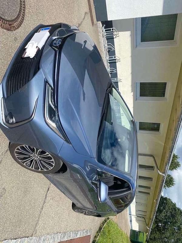 Gebraucht 2020 Toyota Corolla Lounge Limousine | 16.950 € (Guter Preis) - Bild 1/4