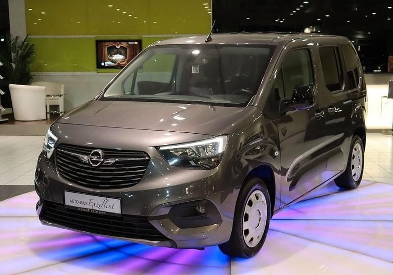 Gebraucht Opel Combo Life 131 PS (96 kW) 2022 Grau Van / Kleinbus