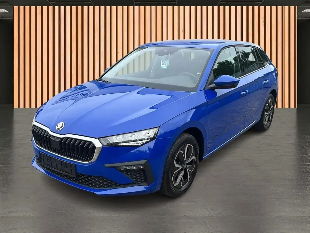 Gebraucht Skoda Scala Selection 116 PS (85 kW) 2025 Blau Kleinwagen
